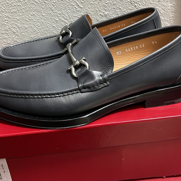 Salvatore Ferragamo - Picture 2 of 6